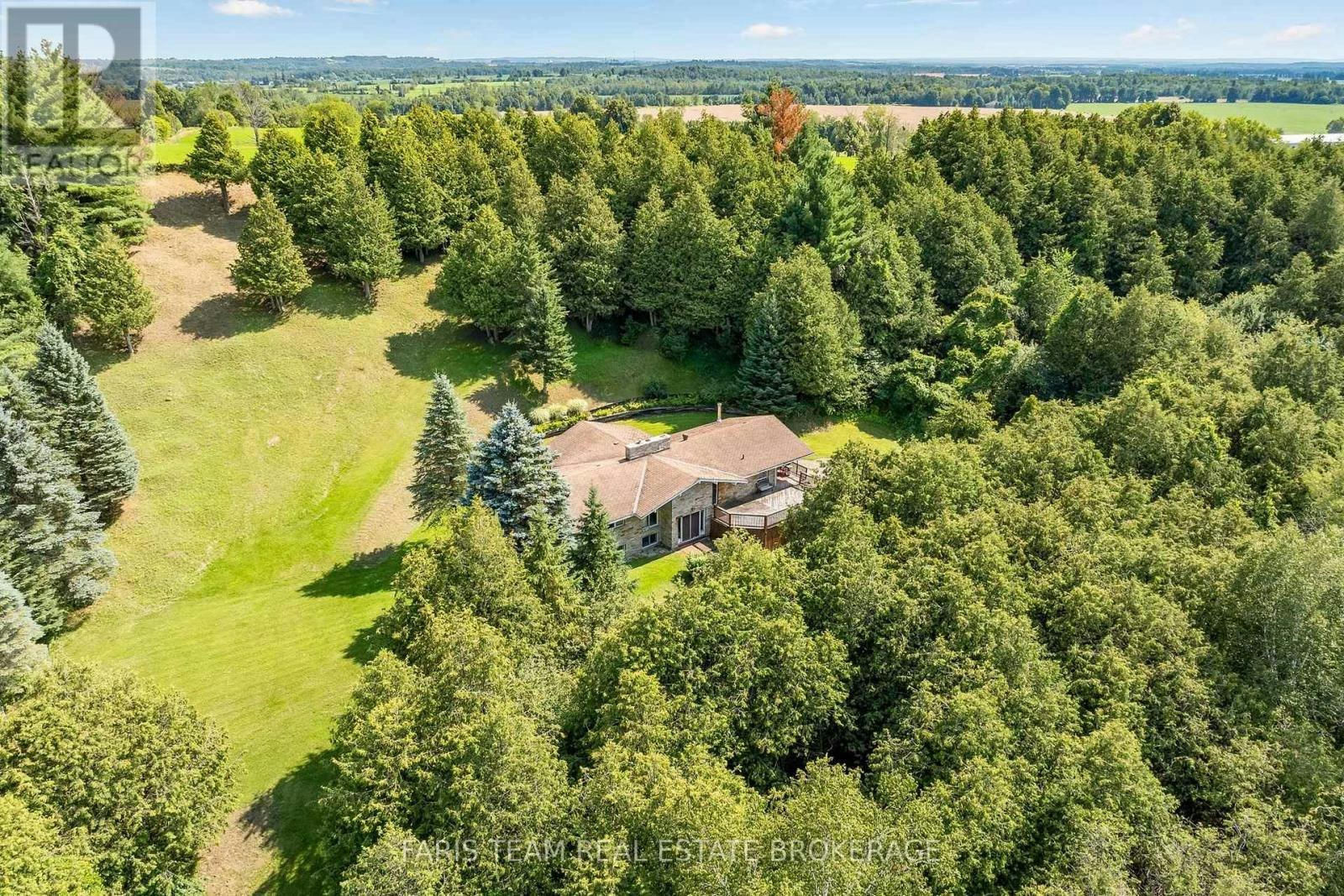5809 10th Side Road, Essa, ON, L0L 1N0