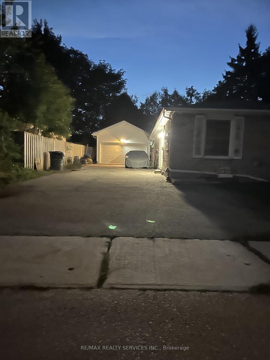 100 Sutherland Avenue, Brampton, ON, L6V 2H7