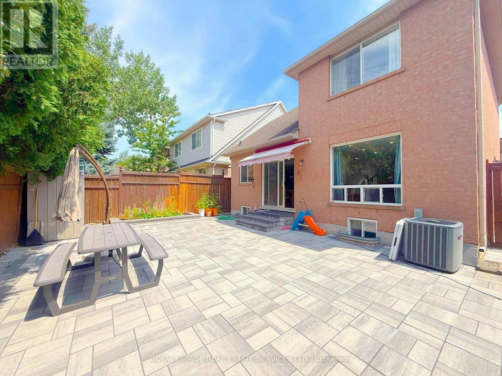 2905 Westoak Trails Boulevard, Oakville, ON, L6M 4V2 - 13