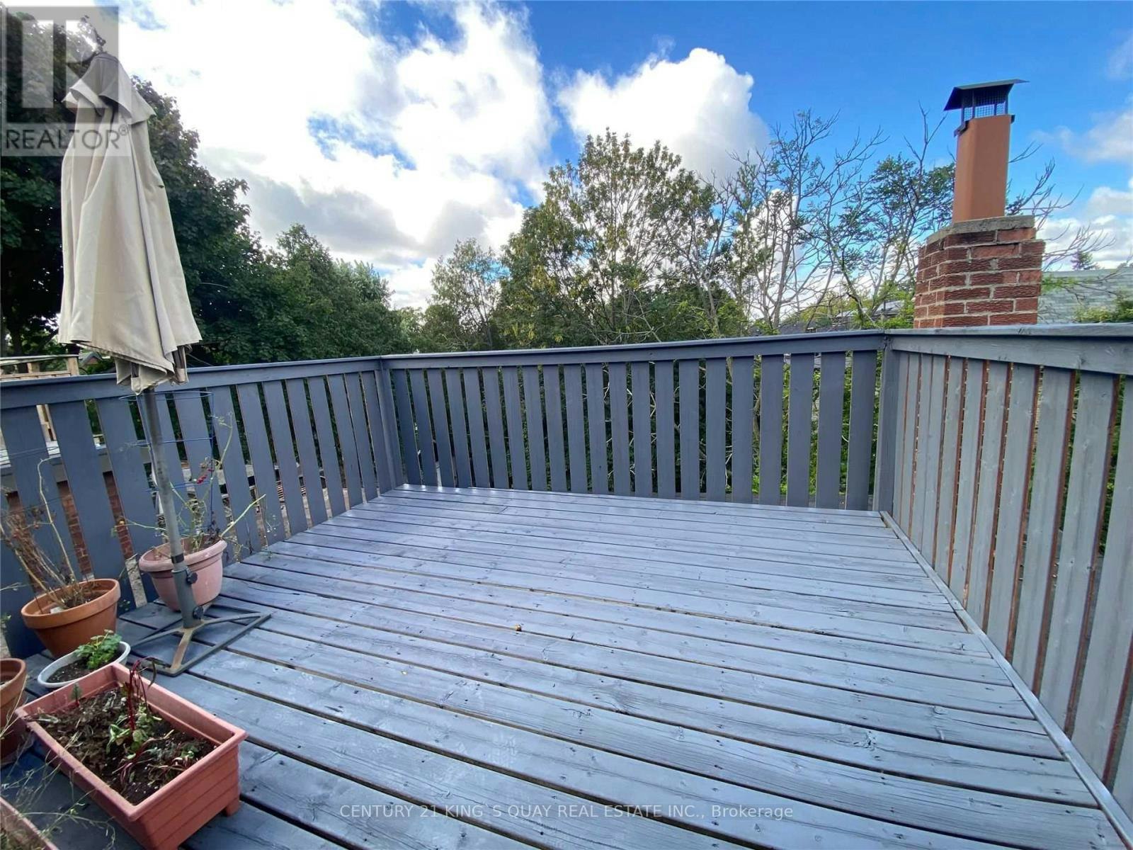 3RD FLR-154 Sorauren Avenue, Toronto, ON, M6R 2E5 - 11