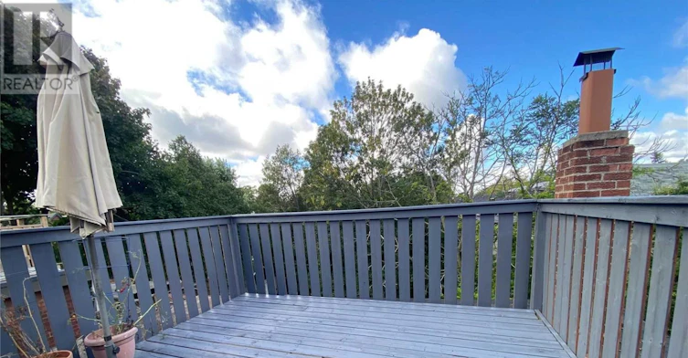 3RD FLR-154 Sorauren Avenue, Toronto, ON, M6R 2E5 - 11
