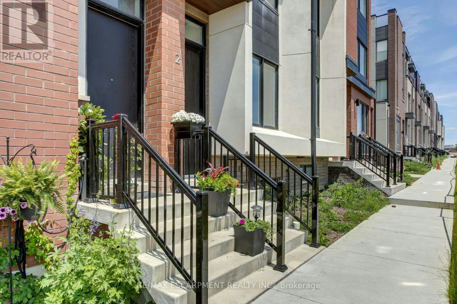 2-130 Frederick Tisdale Drive, Toronto, ON, M3K 0A5 - 2