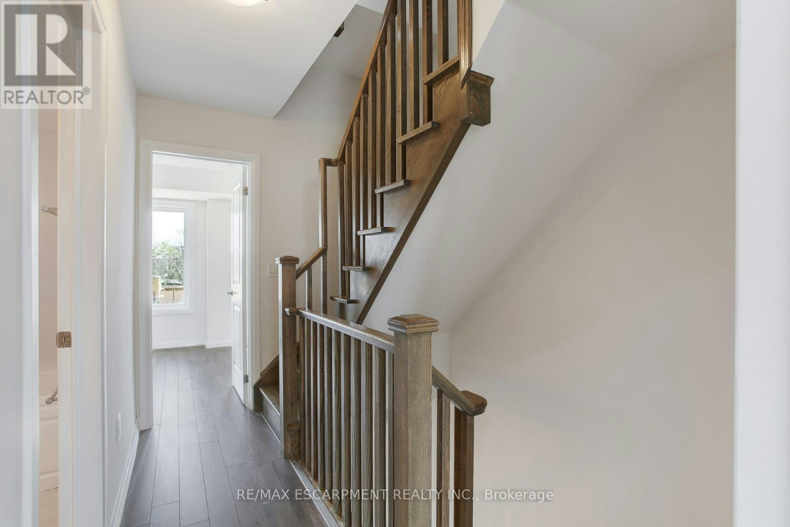 2-130 Frederick Tisdale Drive, Toronto, ON, M3K 0A5 - 8