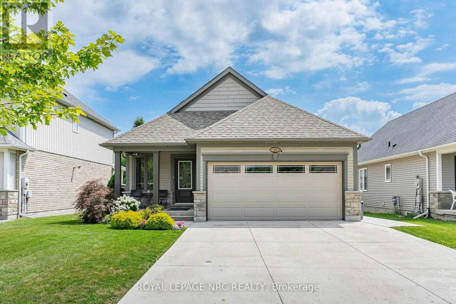 18 Eastman Gateway, Thorold, ON, L2V 0E2