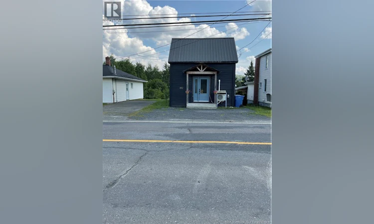 852 Principale Street
