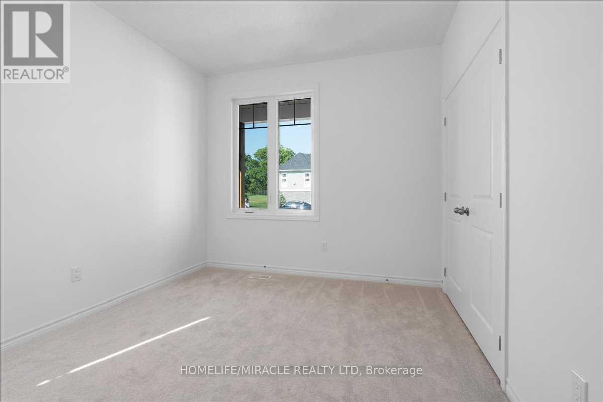 140 Country Club Drive, Loyalist, ON, K0H 1G0 - 17