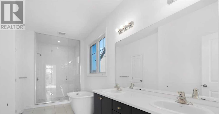 140 Country Club Drive, Loyalist, ON, K0H 1G0 - 15