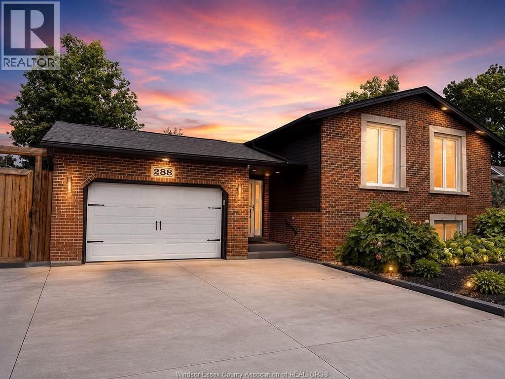 288 Ramblewood Drive, Lasalle, ON, N9J 3B3