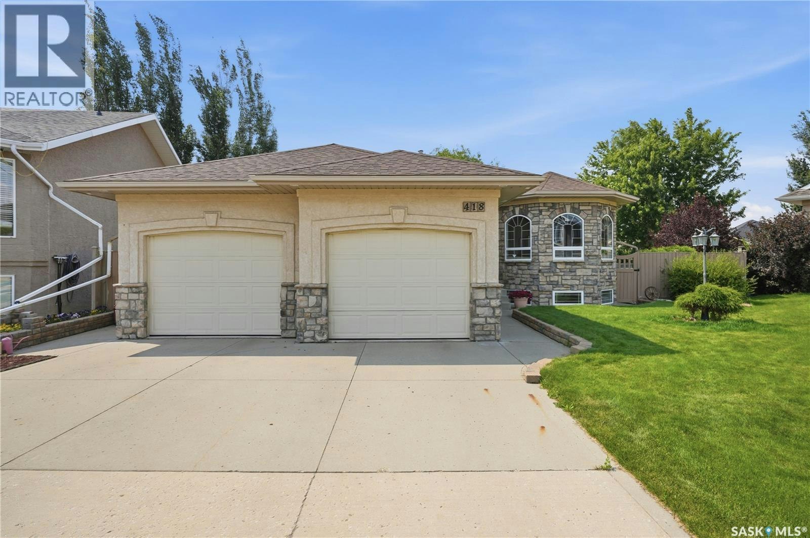 418 Bourgonje Court, Saskatoon, SK, S7S 1L7