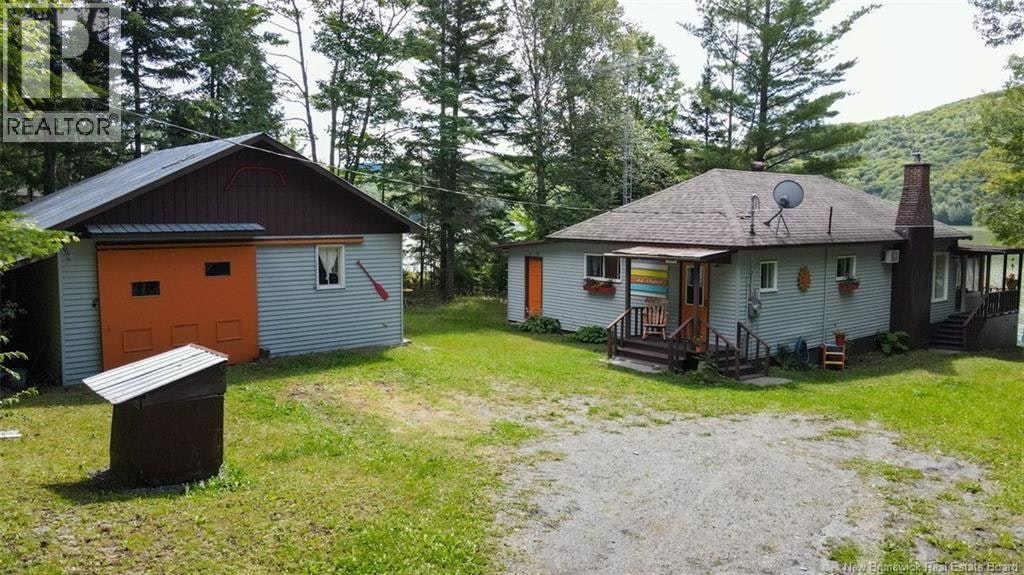 992 215 Route, Saint-François-de-Madawaska, NB, E7A 1H1