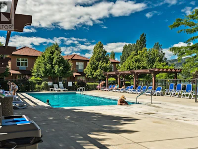 17-7600 Cottonwood Drive - 4