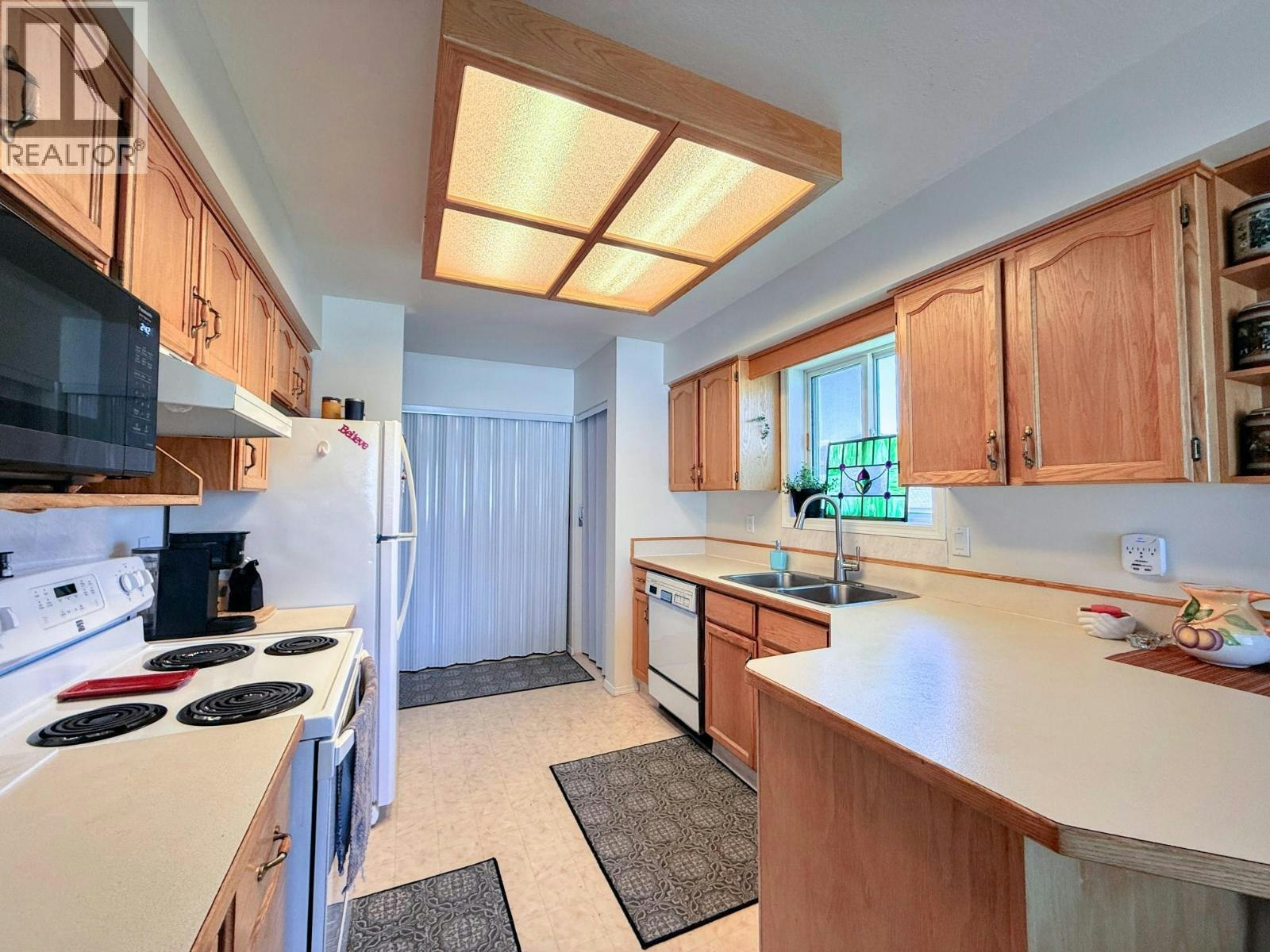 7-42 Fuji Court, Osoyoos, BC, V0H 1V2 - 9