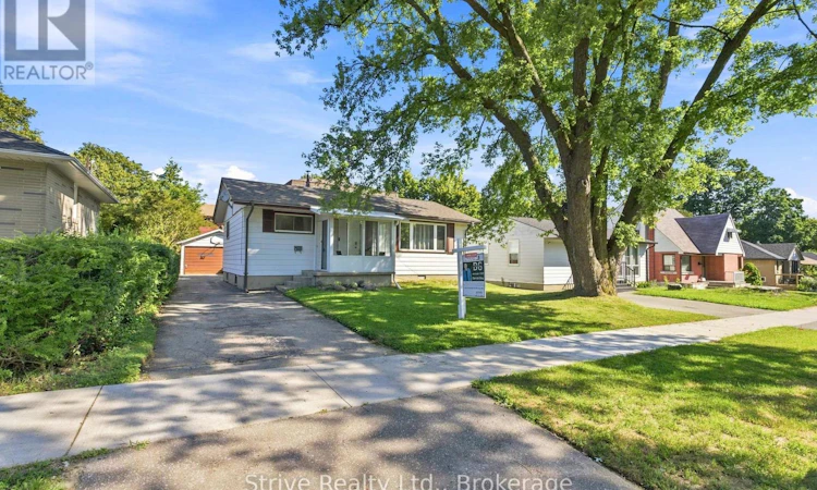 7 Admiral Road