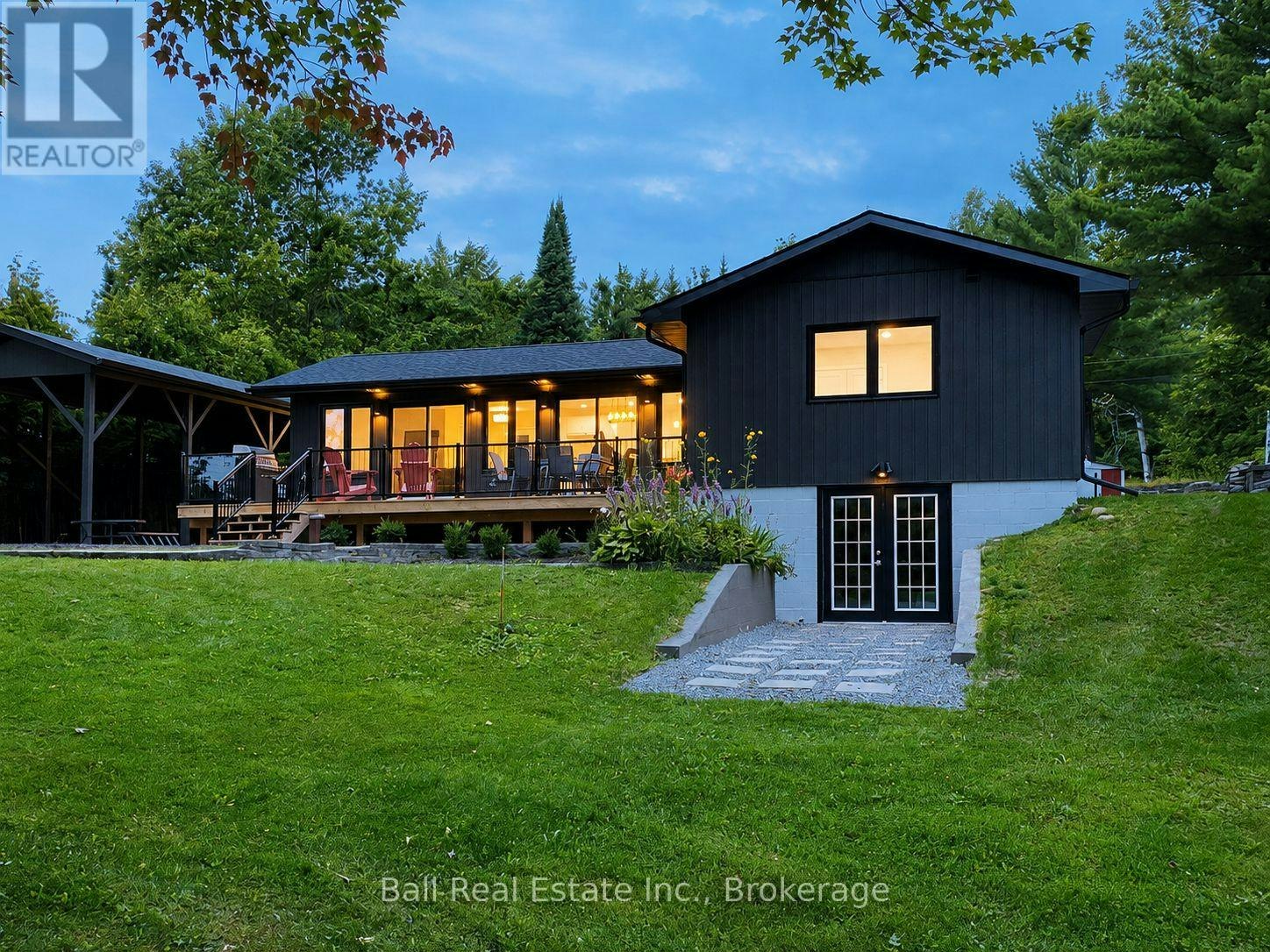 116 Mystic Point Road, Galway-Cavendish and Harvey, ON, K0L 1J0