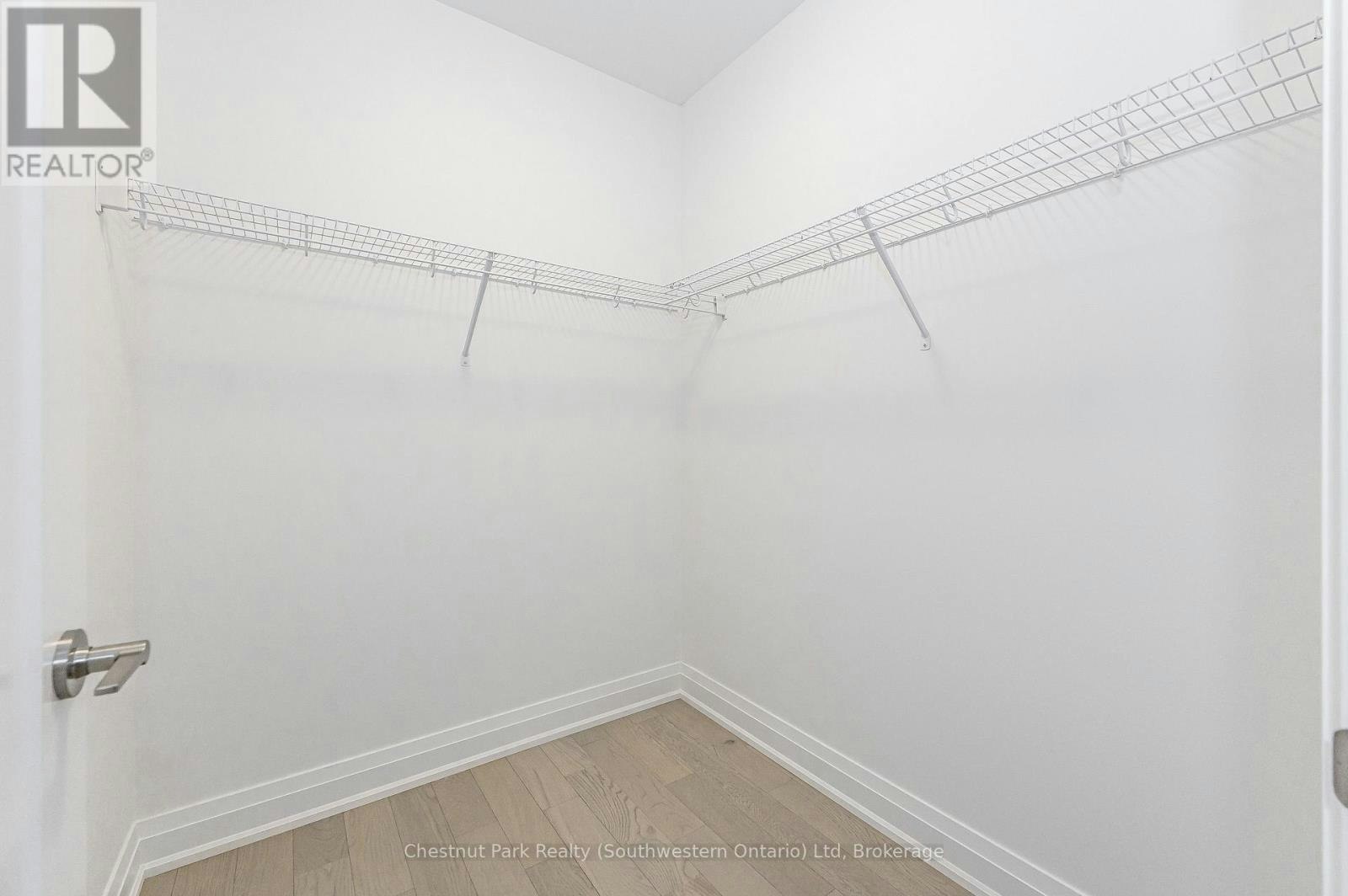 502-71 Wyndham Street S, Guelph, ON, N1E 0T7 - 32