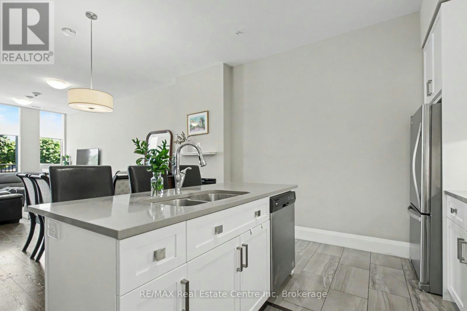 102-73 Arthur Street S, Guelph, ON, N1E 0S6 - 8