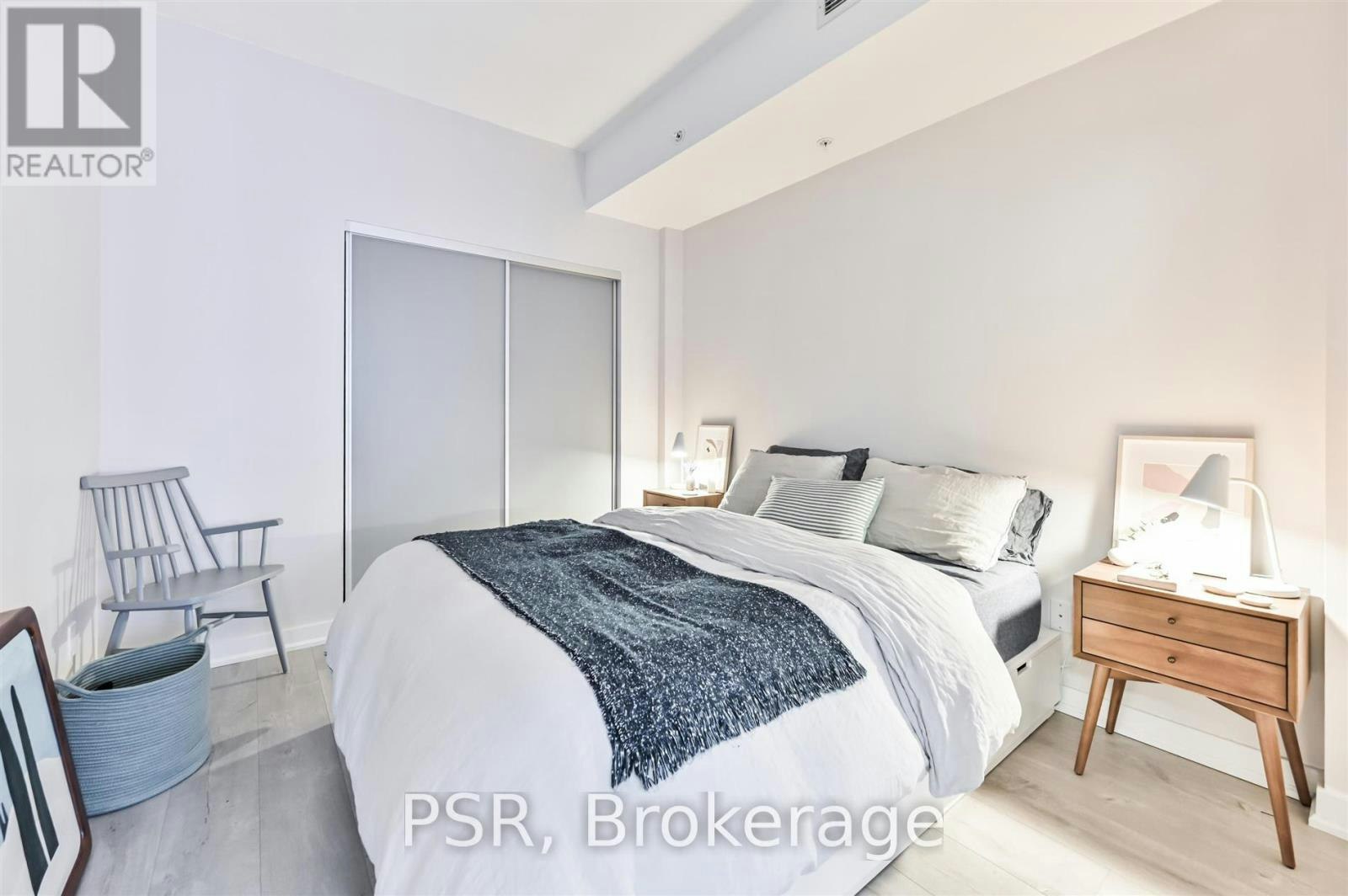 218-199 Richmond Street W, Toronto, ON, M5V 0H4 - 12