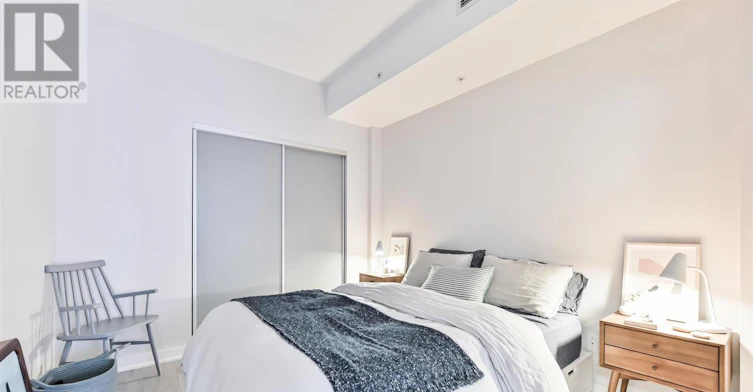 218-199 Richmond Street W, Toronto, ON, M5V 0H4 - 12