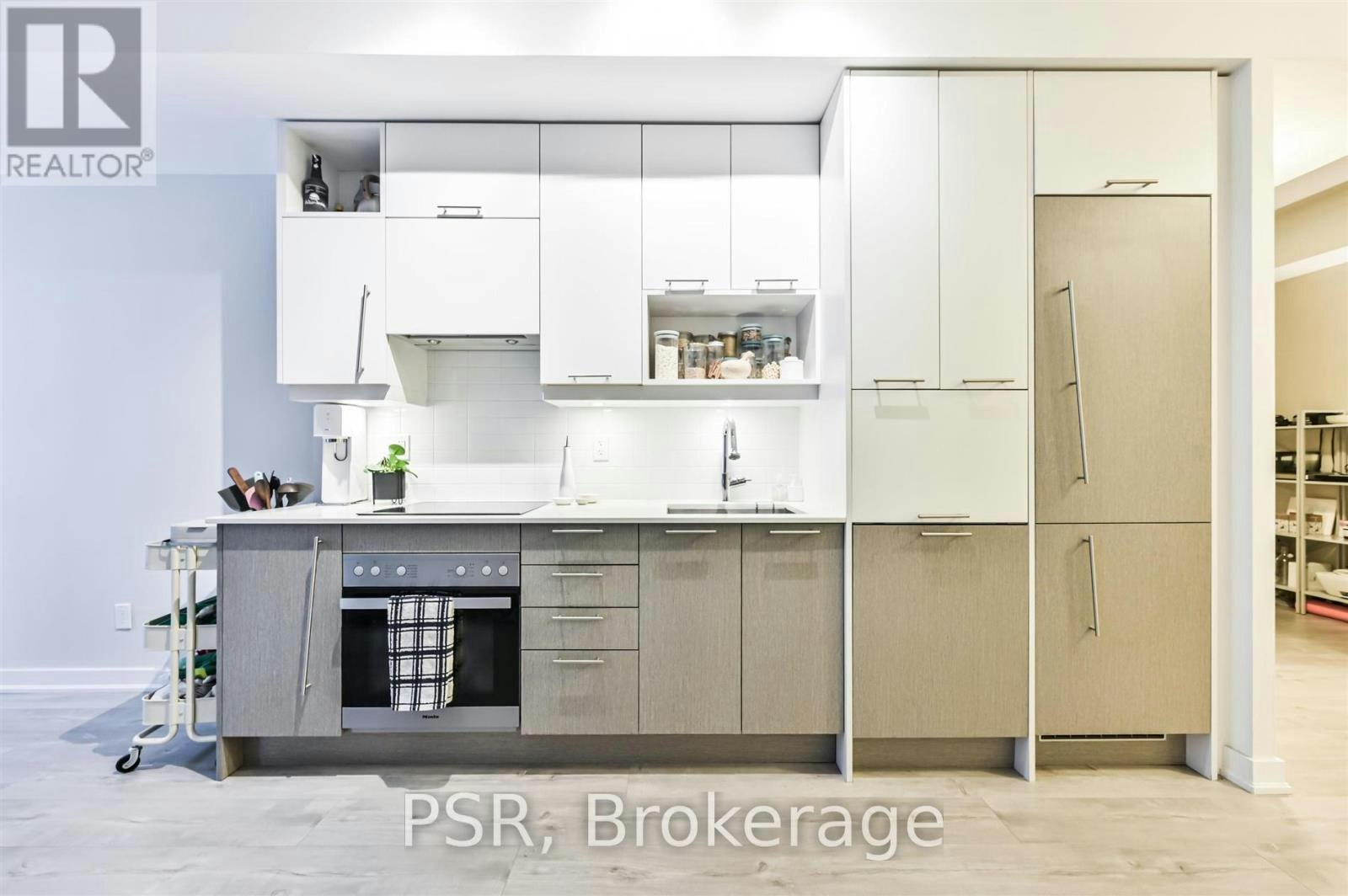 218-199 Richmond Street W, Toronto, ON, M5V 0H4 - 9