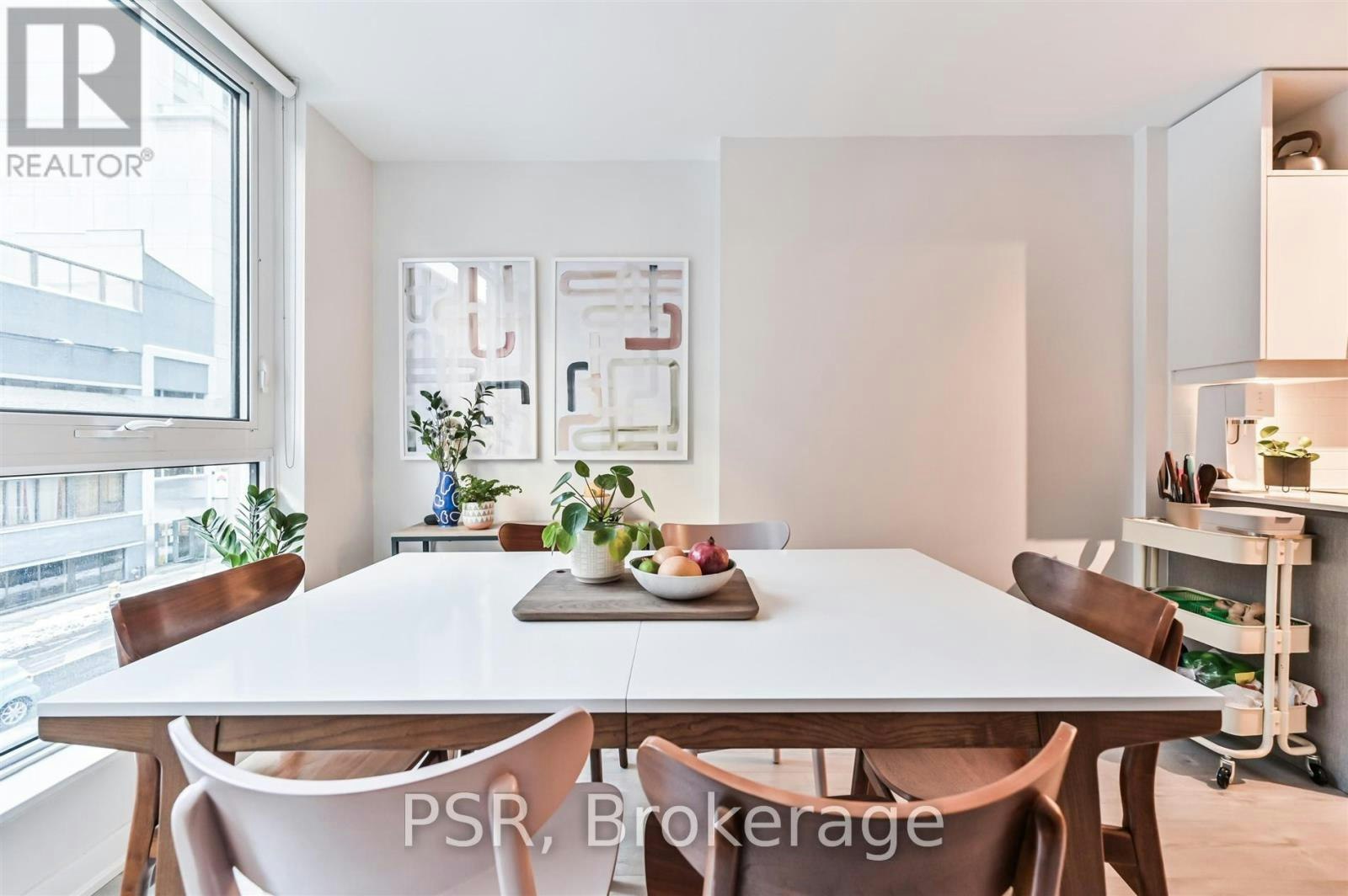 218-199 Richmond Street W, Toronto, ON, M5V 0H4 - 11
