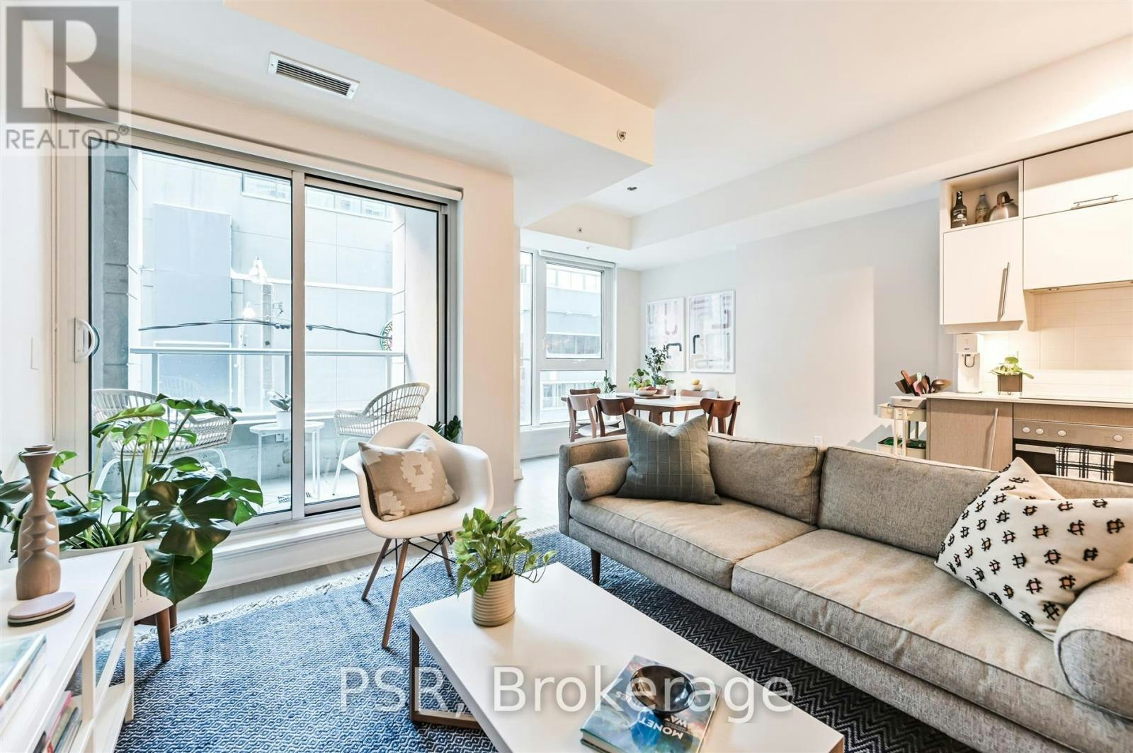 218-199 Richmond Street W, Toronto, ON, M5V 0H4