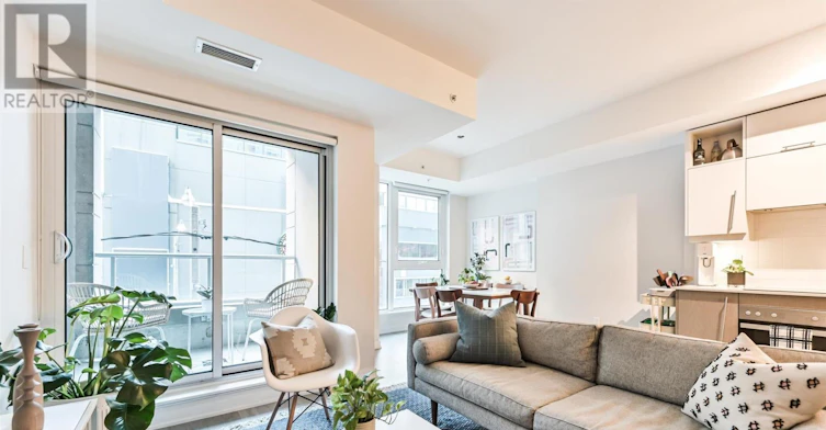 218-199 Richmond Street W, Toronto, ON, M5V 0H4