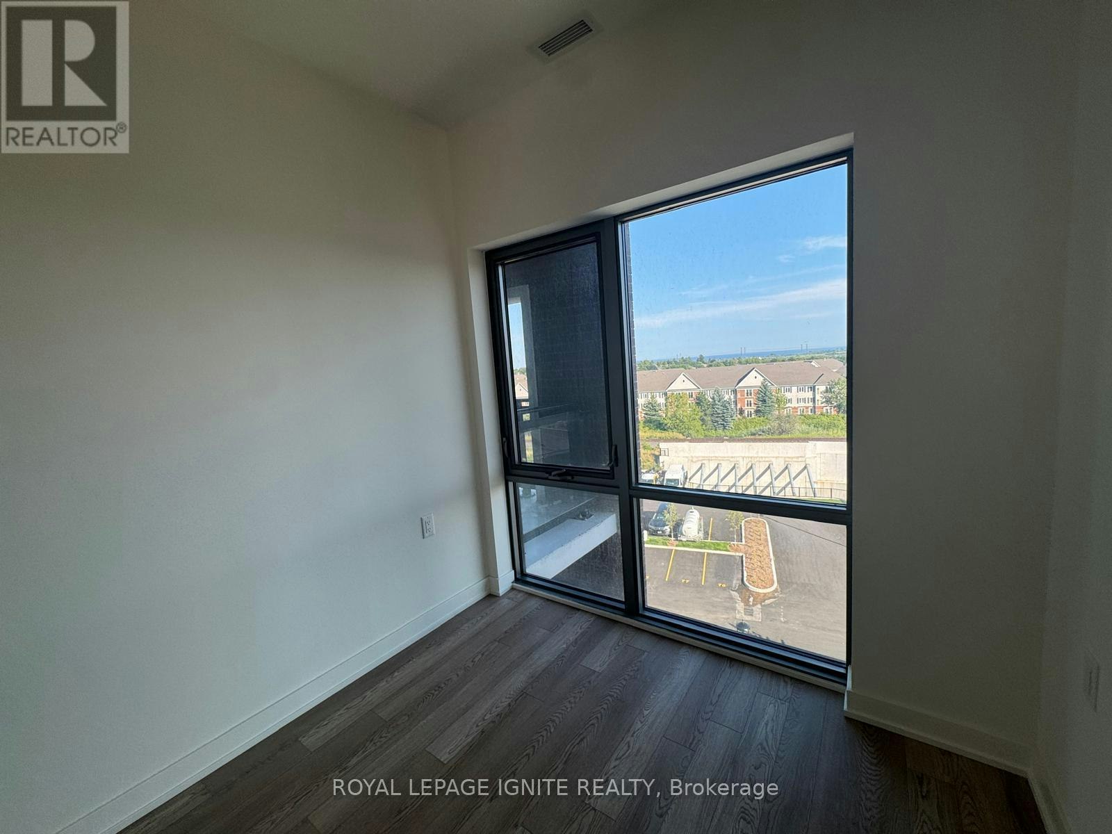 622-51 Clarington Boulevard, Clarington, ON, L1C 7J8 - 9