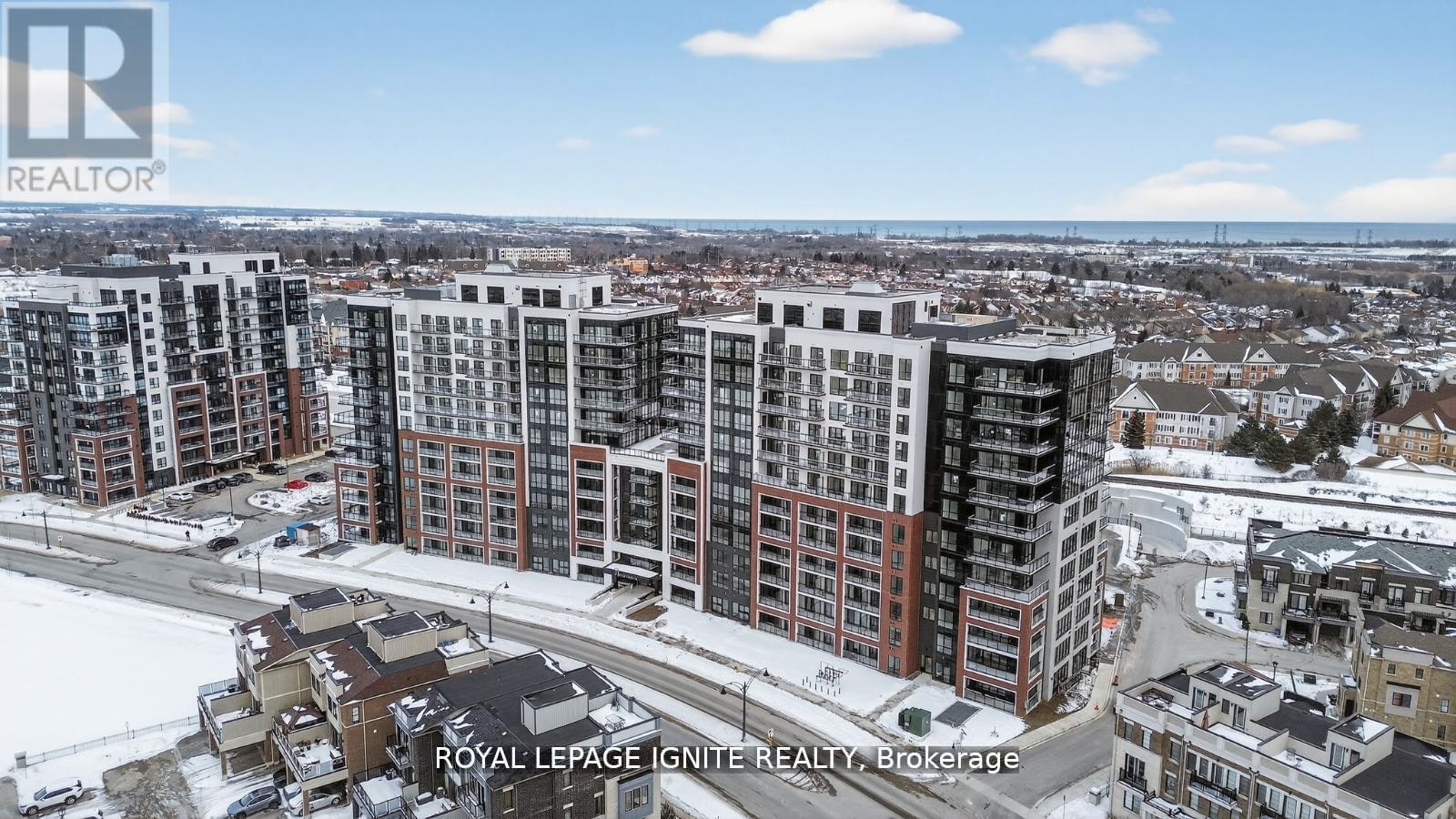 924-51 Clarington Boulevard, Clarington, ON, L1C 7J8 - 2