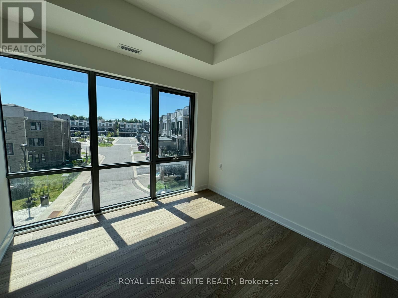 322-51 Clarington Boulevard, Clarington, ON, L1C 7J8 - 11