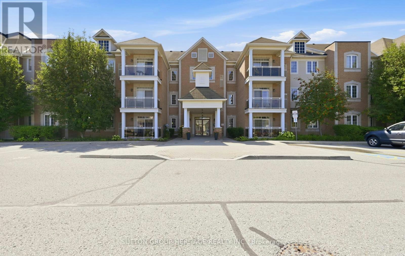 320-54 Harvey Johnston Way, Whitby, ON, L1M 0J7