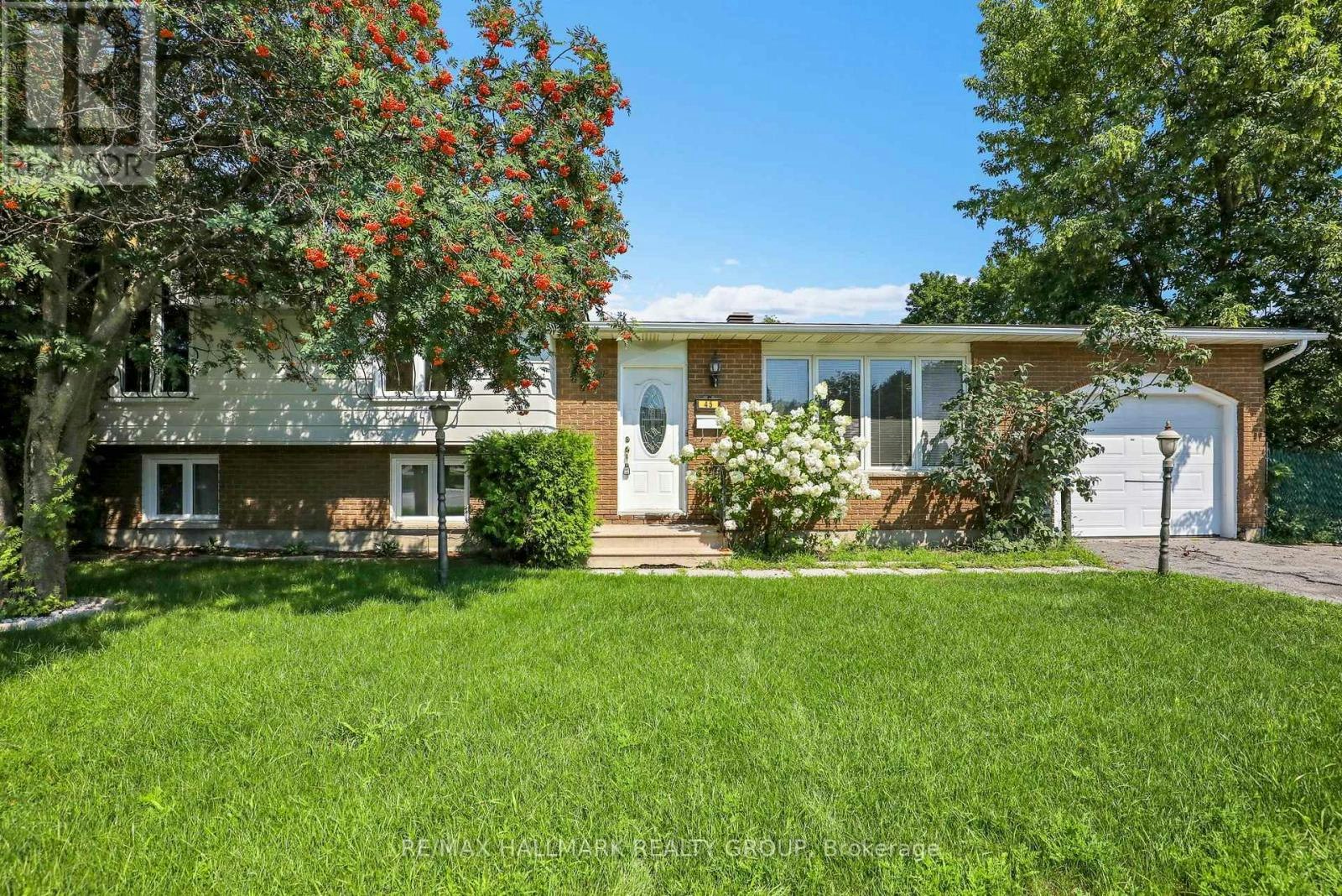 45 Larkin Drive, Ottawa, ON, K2J 1A8