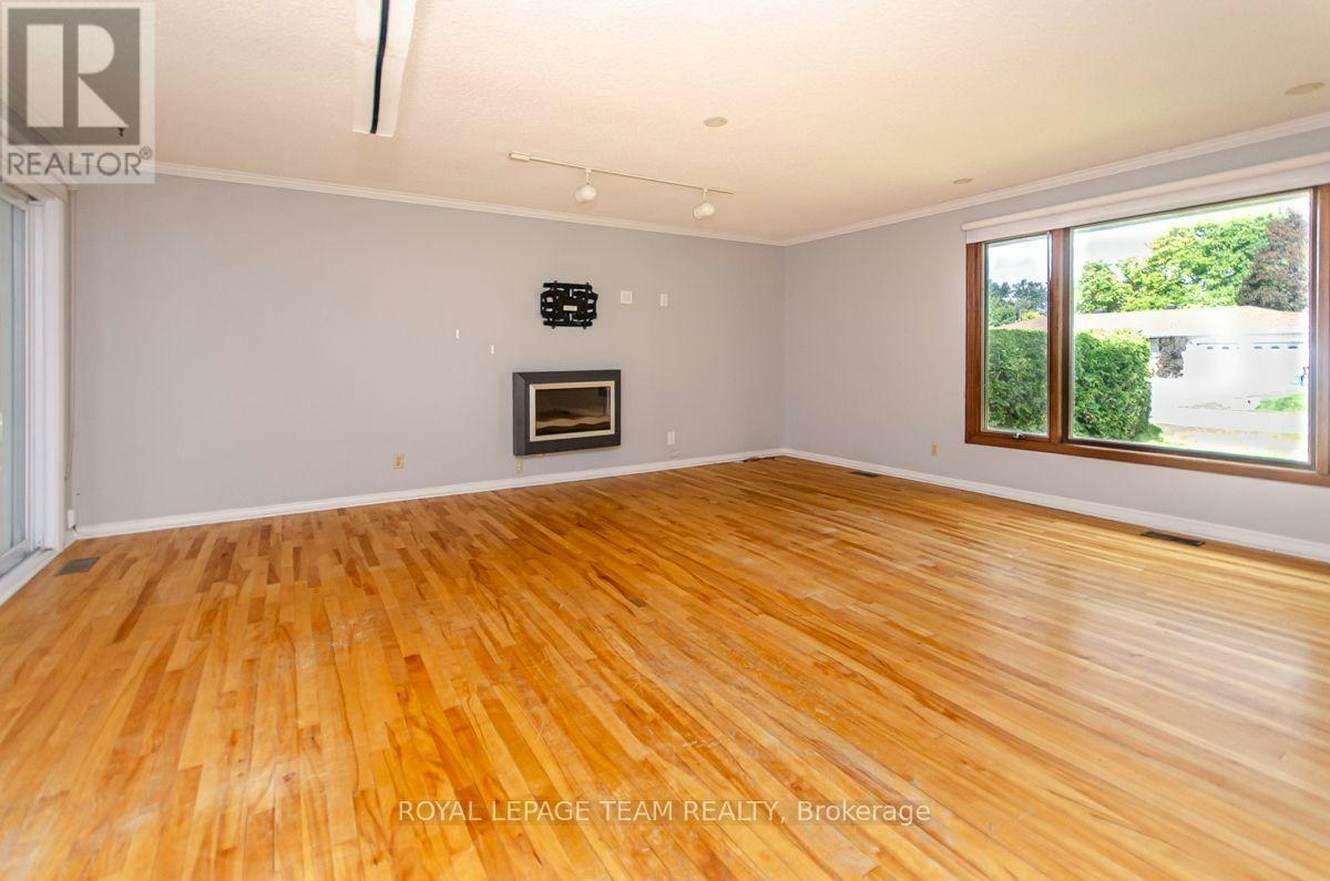 84 Starwood Road, Ottawa, ON, K2G 1Z5 - 7
