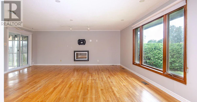 84 Starwood Road, Ottawa, ON, K2G 1Z5 - 3