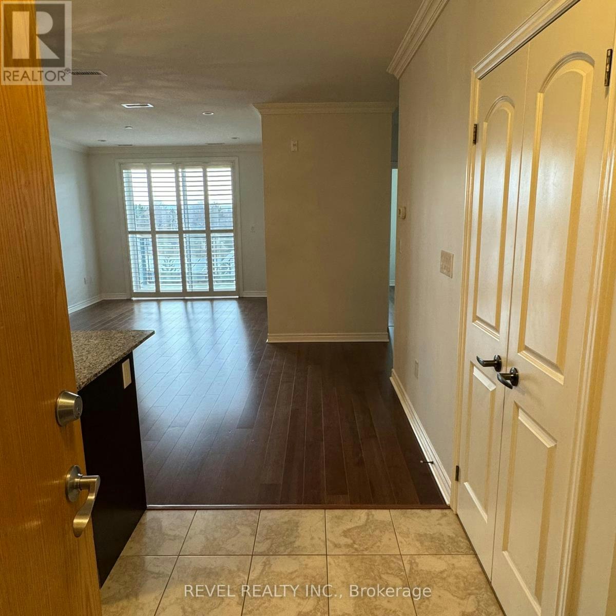 422-383 Main Street E, Milton, ON, L9T 8K8 - 3