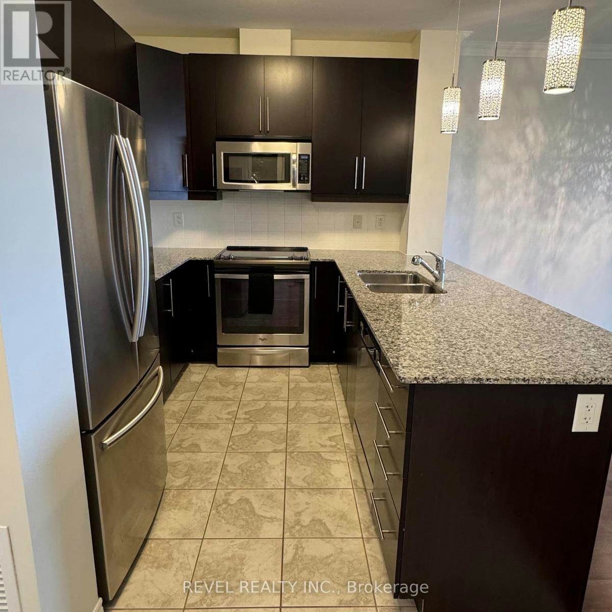 422-383 Main Street E, Milton, ON, L9T 8K8 - 4