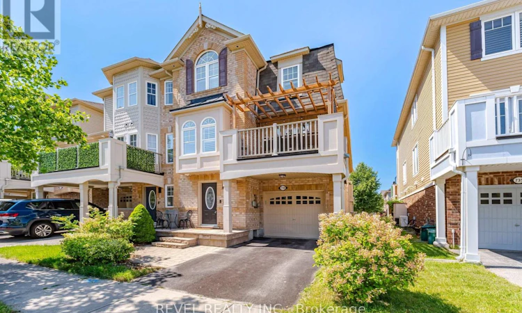 739 Challinor Terrace