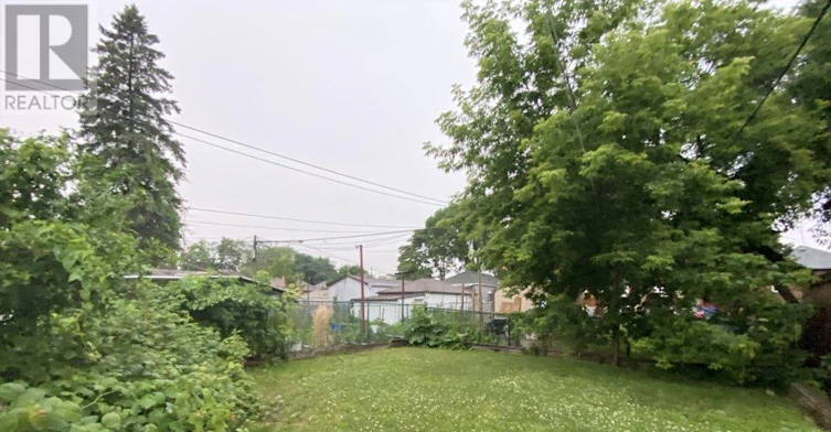 MAIN-92 Holwood Avenue, Toronto, ON, M6M 1P6 - 20