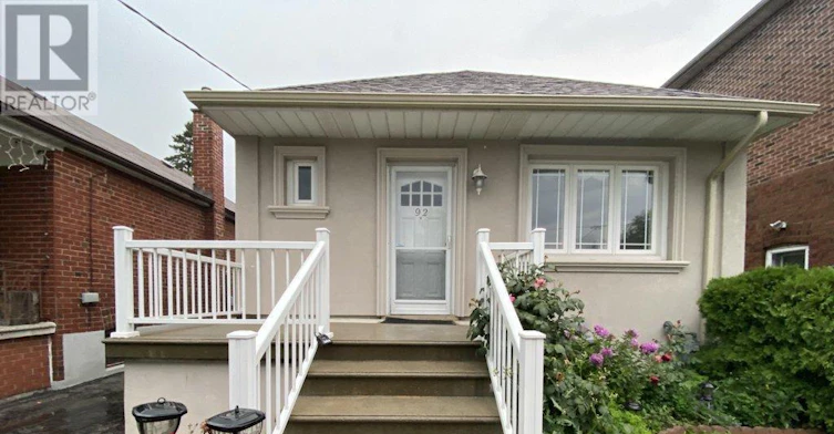 MAIN-92 Holwood Avenue, Toronto, ON, M6M 1P6