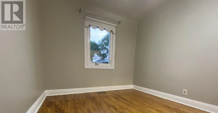 MAIN-92 Holwood Avenue, Toronto, ON, M6M 1P6 - 12