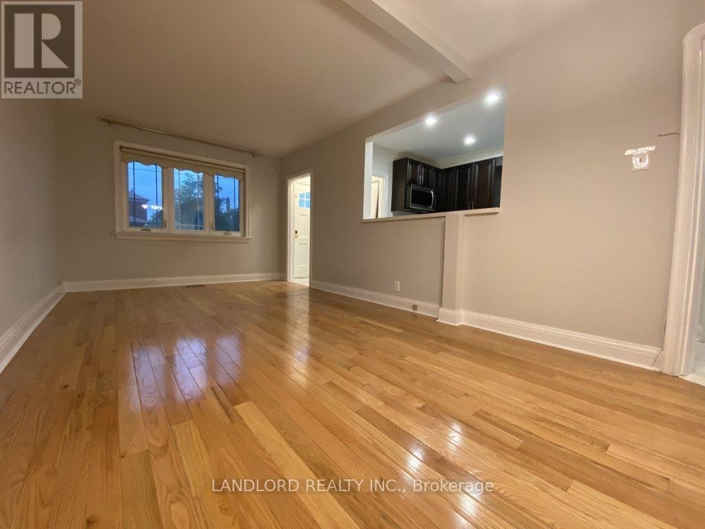 MAIN-92 Holwood Avenue, Toronto, ON, M6M 1P6 - 8