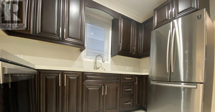 MAIN-92 Holwood Avenue, Toronto, ON, M6M 1P6 - 4