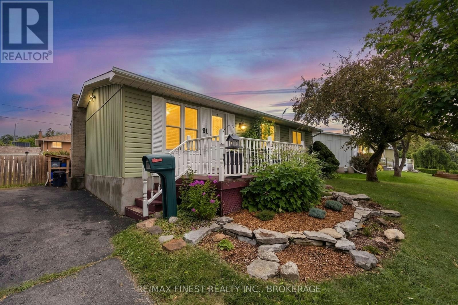 91 Cambridge Crescent, Loyalist, ON, K7N 1R4