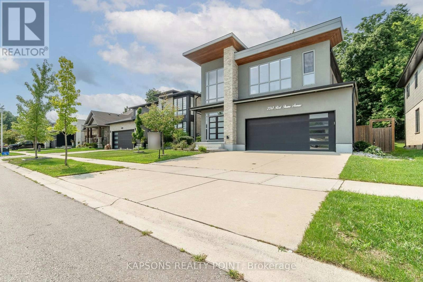2368 Red Thorne Avenue, London, ON, N6P 0E8