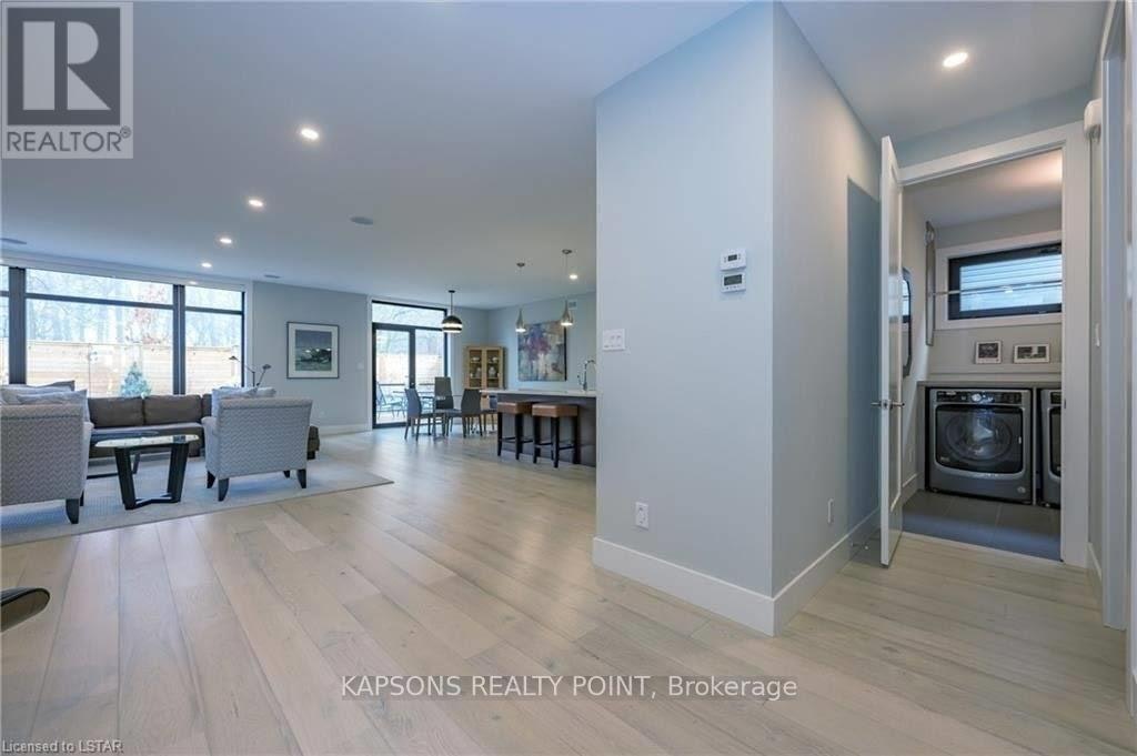 2368 Red Thorne Avenue, London, ON, N6P 0E8 - 4