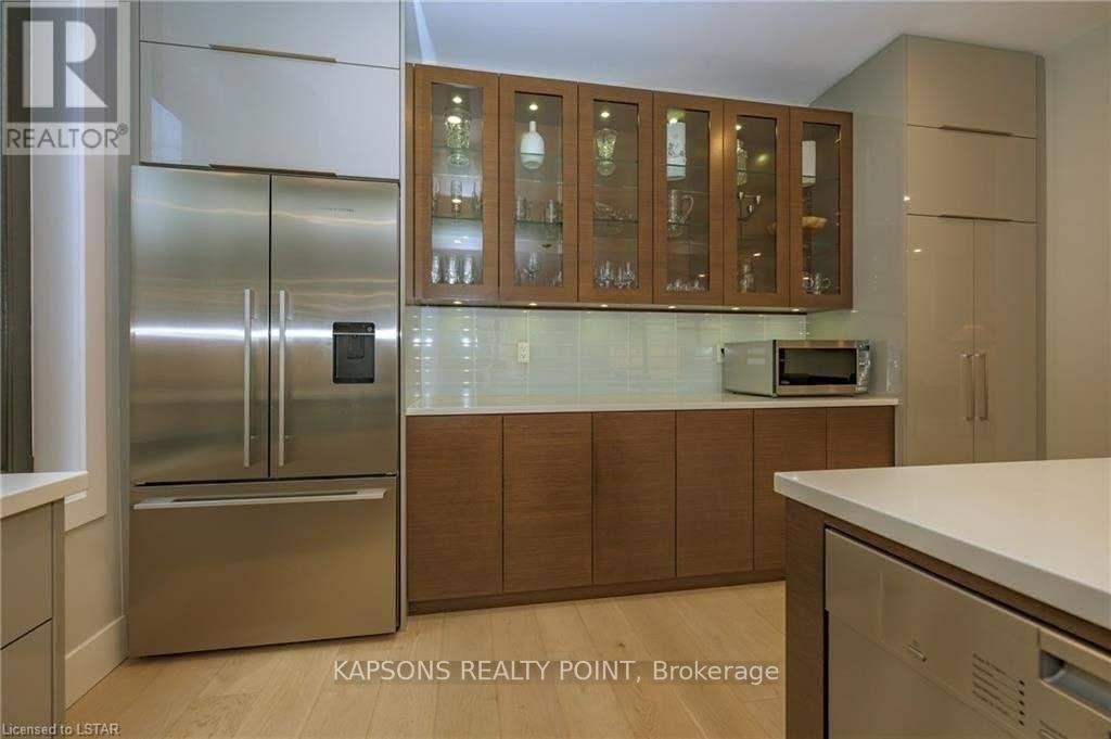 2368 Red Thorne Avenue, London, ON, N6P 0E8 - 7