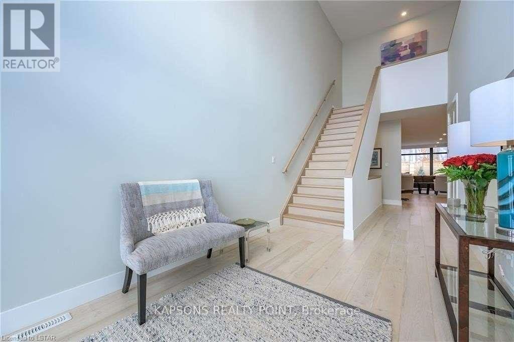 2368 Red Thorne Avenue, London, ON, N6P 0E8 - 3