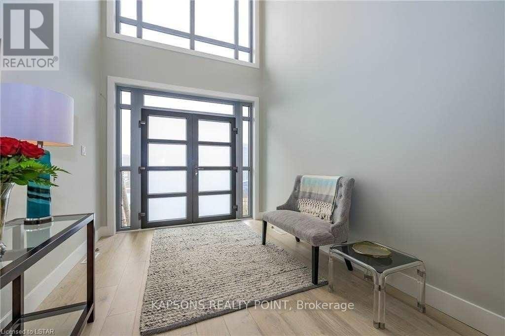 2368 Red Thorne Avenue, London, ON, N6P 0E8 - 2