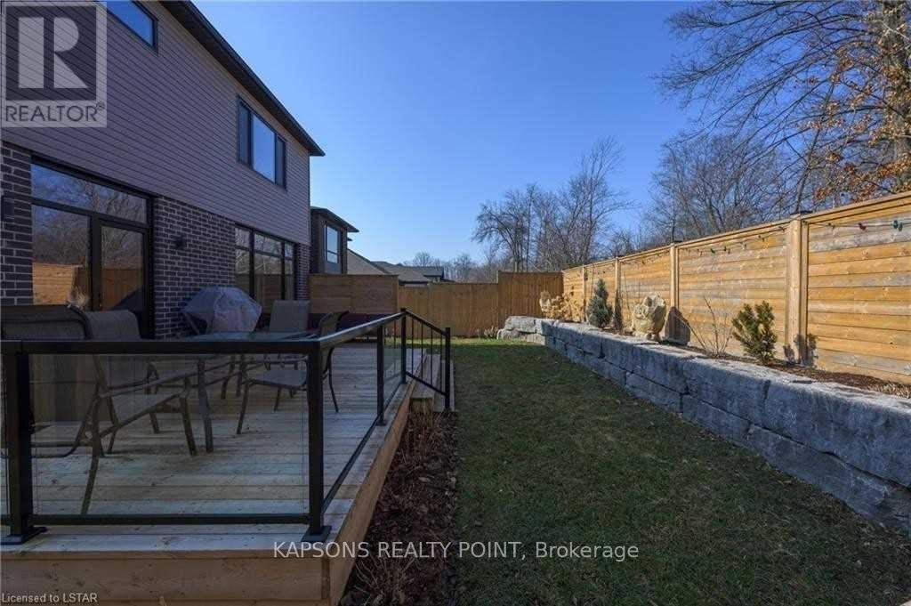 2368 Red Thorne Avenue, London, ON, N6P 0E8 - 24