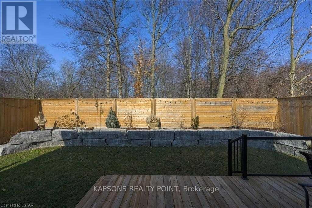 2368 Red Thorne Avenue, London, ON, N6P 0E8 - 23