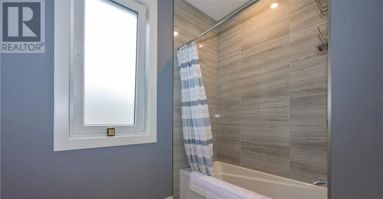 2368 Red Thorne Avenue, London, ON, N6P 0E8 - 14
